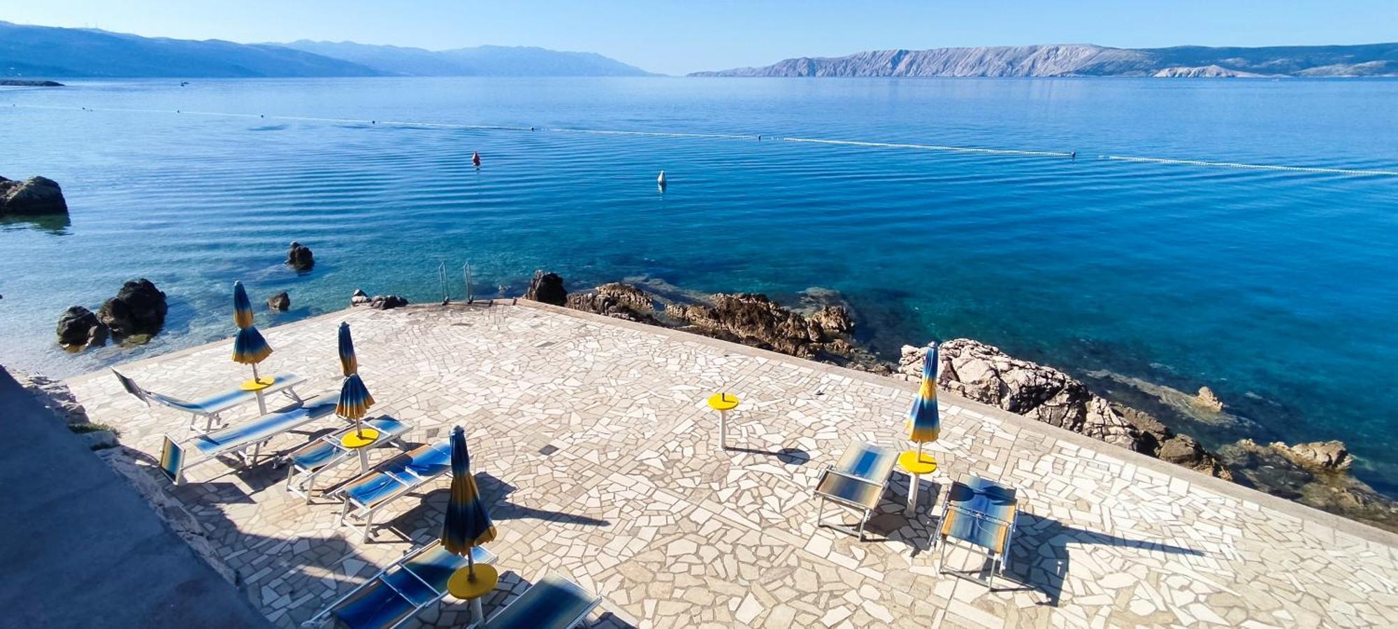 Apartments Maricic 200 Meters From The Beach نوفي فينودولسكي المظهر الخارجي الصورة